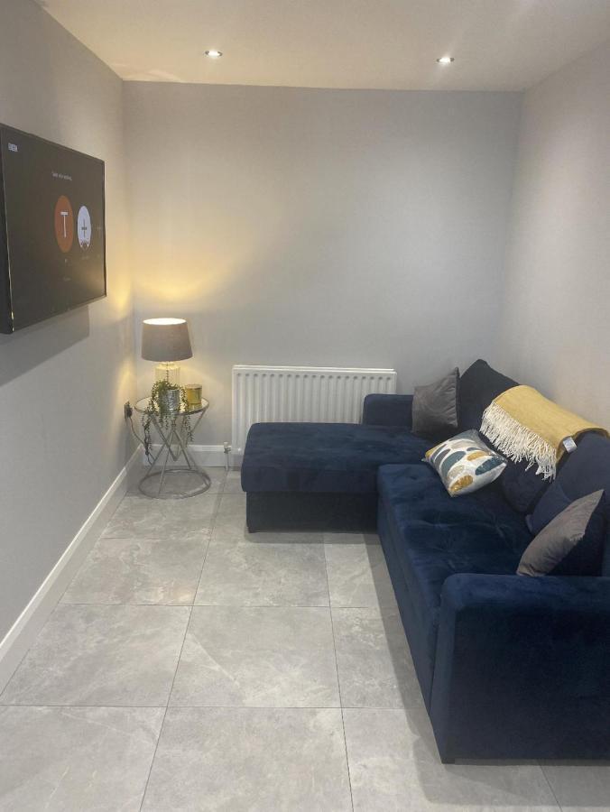 Modern 3-Bed Apartment In Magherafelt Sleeps 8 Eksteriør bilde