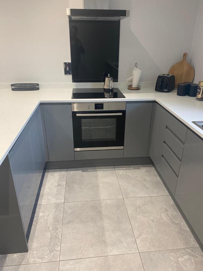 Modern 3-Bed Apartment In Magherafelt Sleeps 8 Eksteriør bilde