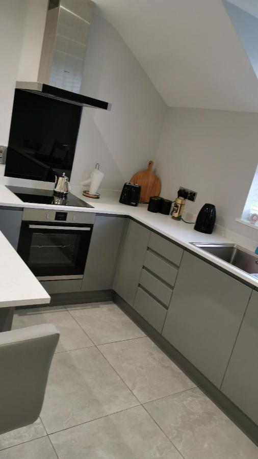 Modern 3-Bed Apartment In Magherafelt Sleeps 8 Eksteriør bilde