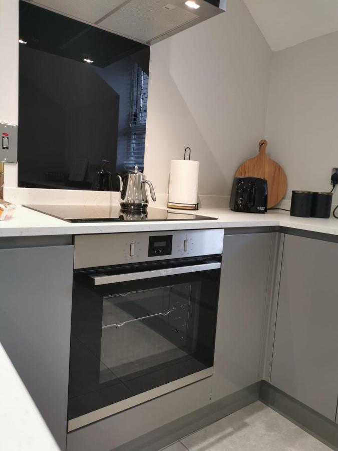 Modern 3-Bed Apartment In Magherafelt Sleeps 8 Eksteriør bilde